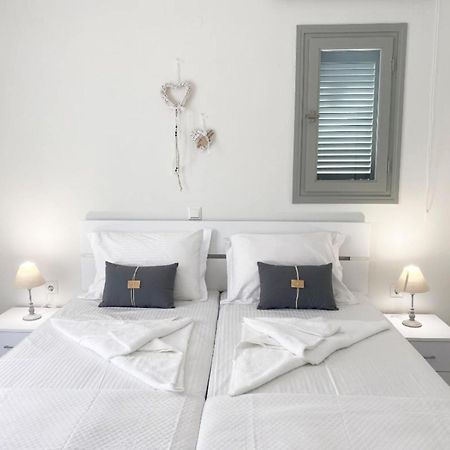 Heart Of Paros Apartments Extérieur photo