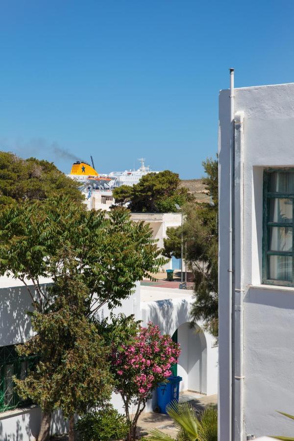 Heart Of Paros Apartments Extérieur photo