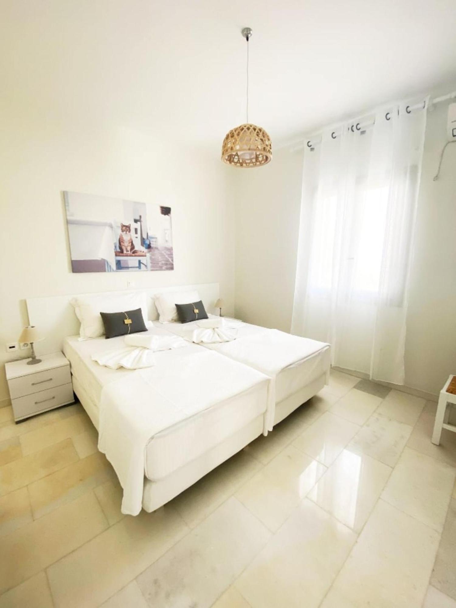 Heart Of Paros Apartments Extérieur photo