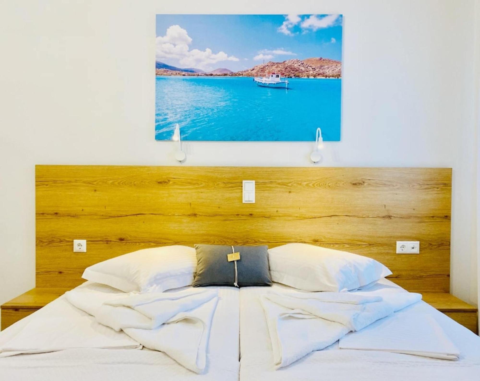 Heart Of Paros Apartments Extérieur photo