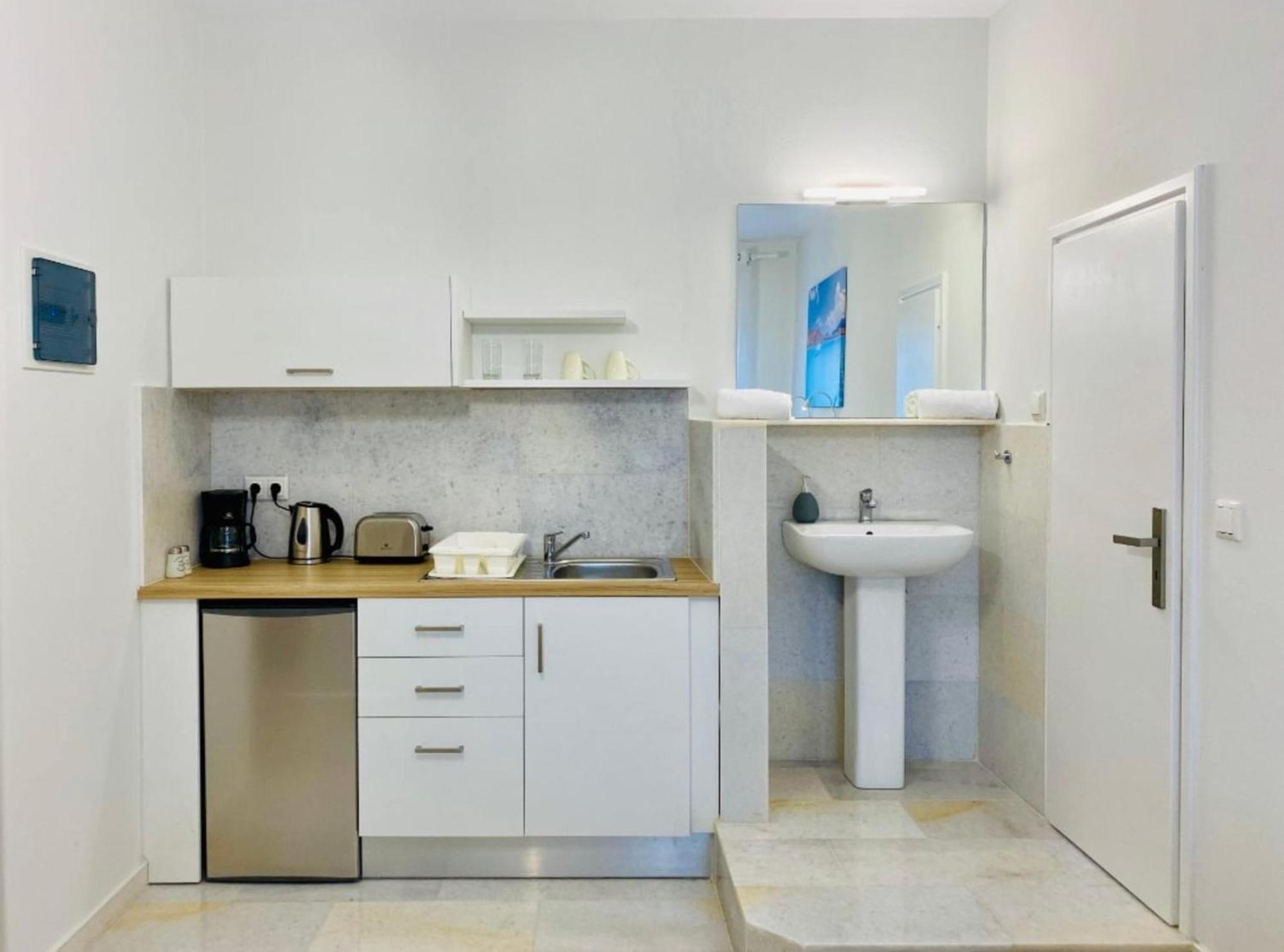 Heart Of Paros Apartments Extérieur photo